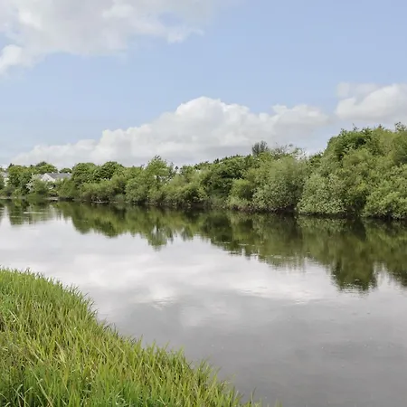 度假居 Georges Street Killala