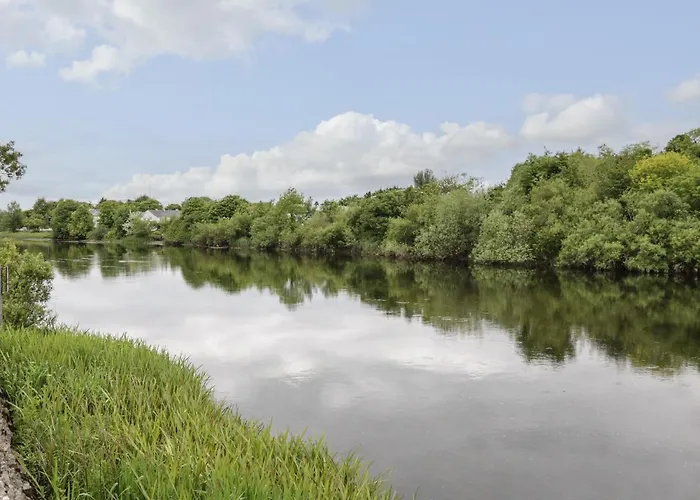 度假居 Georges Street Killala